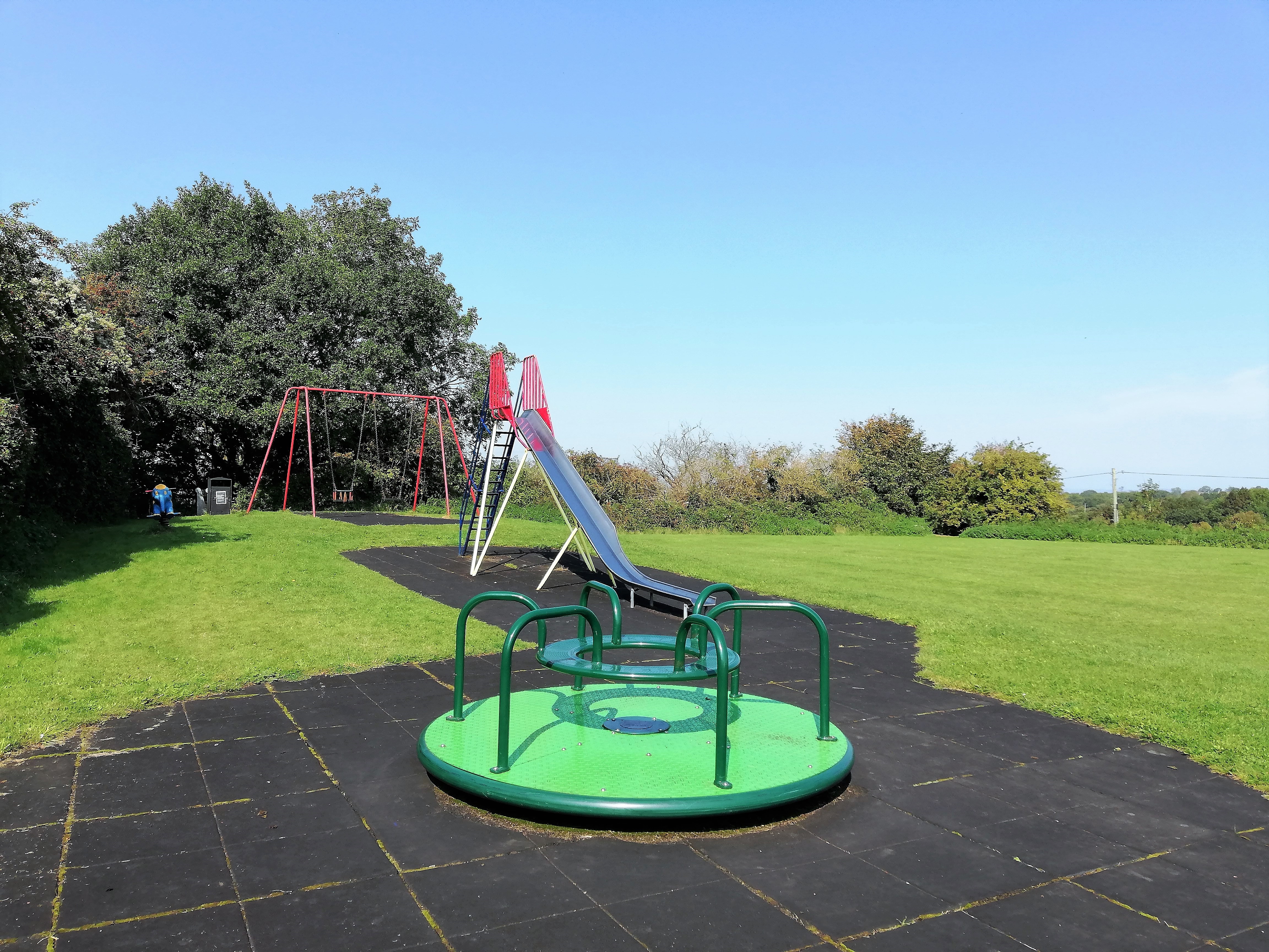 parkfield play area 1